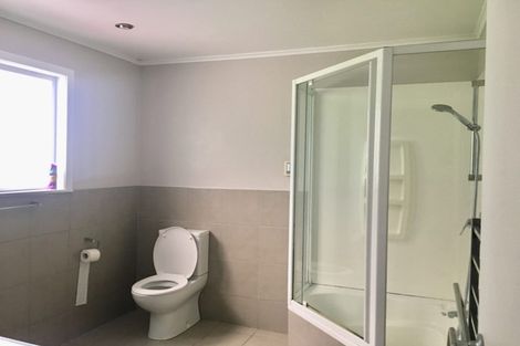 Photo of property in 107 Salamanca Road, Sunnynook, Auckland, 0620