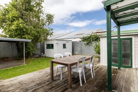 Photo of property in 1117 Karamu Road North, Mayfair, Hastings, 4122