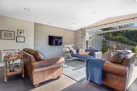 Photo of property in 20 Alderson Avenue, Hillsborough, Christchurch, 8022