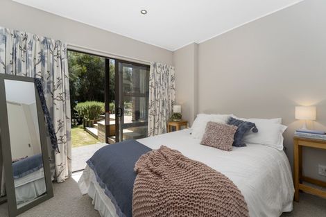 Photo of property in 7 Maungakotukutuku Road, Paraparaumu, 5032