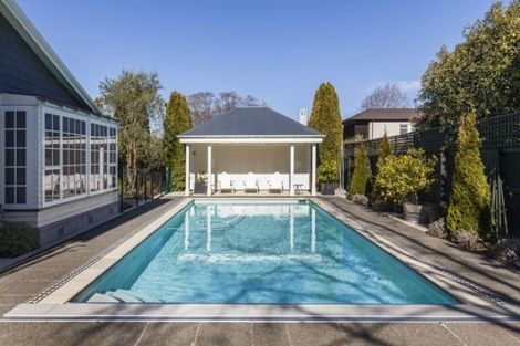 Photo of property in 52 Holmwood Road, Merivale, Christchurch, 8014