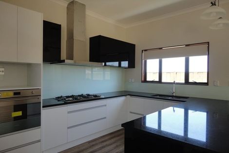 Photo of property in 283 Harbourside Drive, Karaka, Papakura, 2113