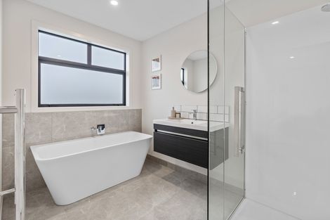 Photo of property in 64 Heathfield Drive, Mosgiel, 9024