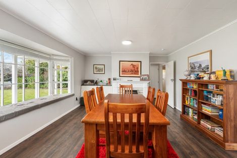 Photo of property in 18 Chippendale Crescent, Highbury, Palmerston North, 4412