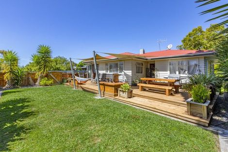 Photo of property in 81 Bill Hercock Street, Pirimai, Napier, 4112