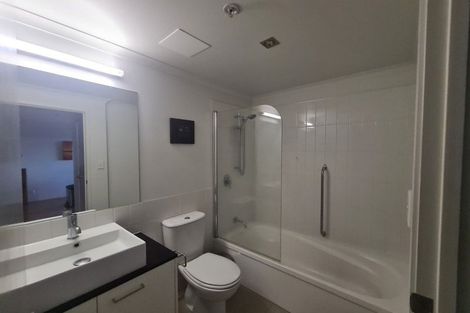 Photo of property in 302/332 Maunganui Road, Mount Maunganui, 3116