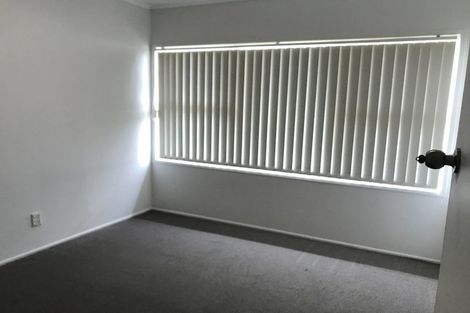 Photo of property in 66 Sunlands Drive, Manurewa, Auckland, 2102