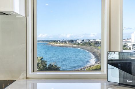 Photo of property in 5/120 Saint Aubyn Street, New Plymouth, 4310