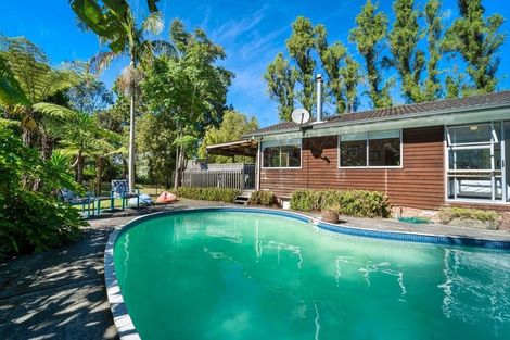 Photo of property in 411 Don Buck Road, Massey, Auckland, 0614