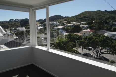 Photo of property in 50a The Parade, Island Bay, Wellington, 6023