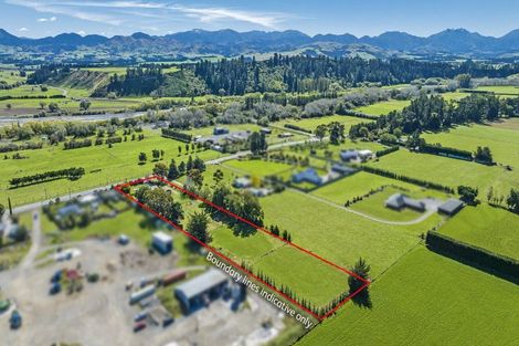 Photo of property in 52 Leslie Street, Waiau, 7332