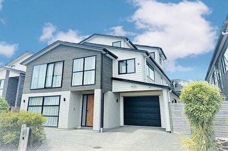 Photo of property in 4 Turutu Place, Long Bay, Auckland, 0630