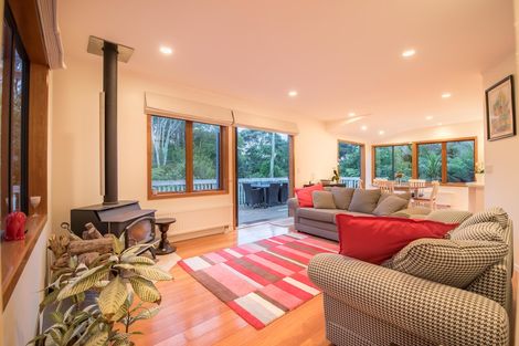 Photo of property in 366d Huia Road, Titirangi, Auckland, 0604