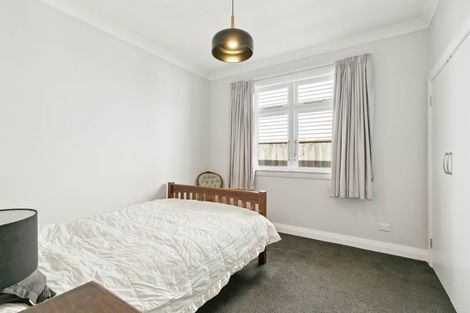 Photo of property in 55 The Parade, Island Bay, Wellington, 6023