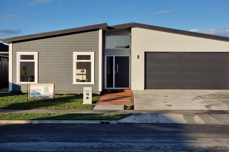 Photo of property in 16 Ruapehu Road, Poraiti, Napier, 4112