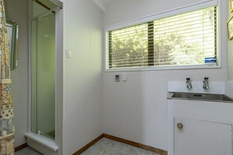 Photo of property in 20 Te Kuru Lane, Pukawa Bay, Turangi, 3381