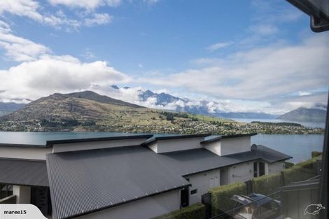 Photo of property in 11b Saint Peters Place, Queenstown, 9300