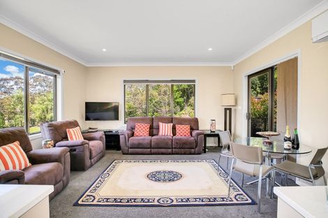 Photo of property in 236 Whitford Road, Shamrock Park, Howick, 2571