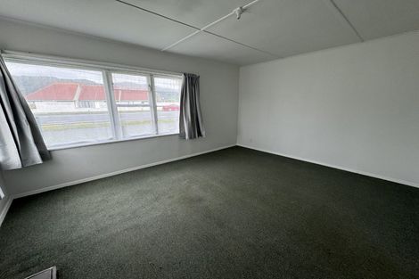 Photo of property in 1 Mabey Road, Avalon, Lower Hutt, 5011