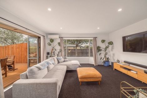 Photo of property in 32 Awatea Gardens, Wigram, Christchurch, 8042