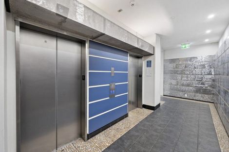 Photo of property in St Peters Apartments, 2a/192 Willis Street, Te Aro, Wellington, 6011