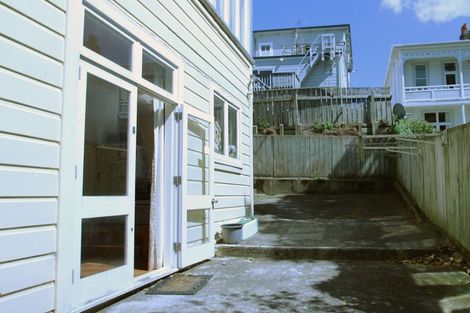 Photo of property in 5/40 Colombo Street, Newtown, Wellington, 6021