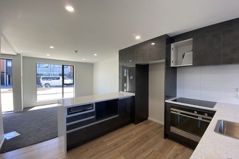 Photo of property in 43 Marumaru Lane, Manurewa, Auckland, 2102