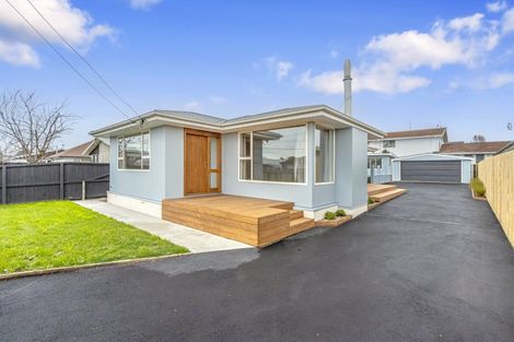 Photo of property in 113 Gayhurst Road, Dallington, Christchurch, 8061