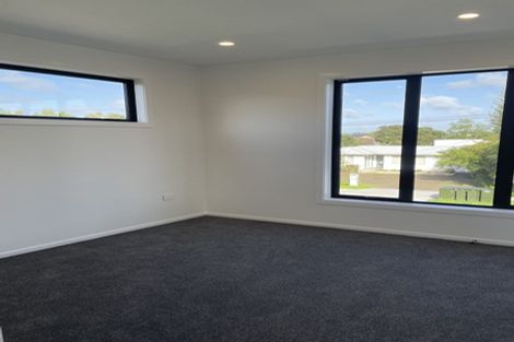 Photo of property in 1/63 Taikata Road, Te Atatu Peninsula, Auckland, 0610