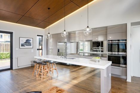 Photo of property in 3 Westview Road, Wanaka, 9305