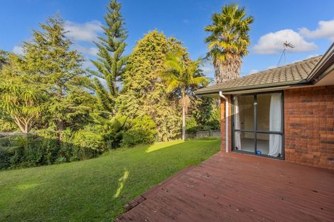 Photo of property in 11 Fresil Lane, Massey, Auckland, 0614