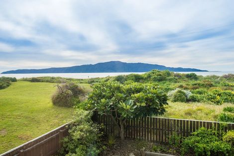 Photo of property in 159a Manly Street, Paraparaumu Beach, Paraparaumu, 5032