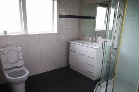 Photo of property in 197 Waimumu Road, Massey, Auckland, 0614