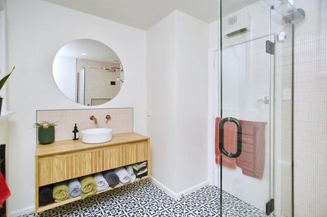 Photo of property in 95a Clarendon Terrace, Woolston, Christchurch, 8023