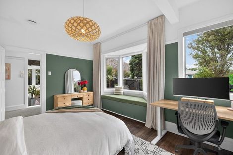 Photo of property in 2 Celia Street, Redcliffs, Christchurch, 8081