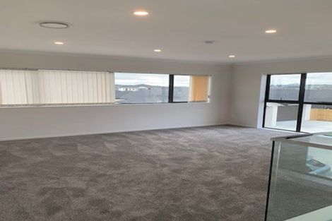 Photo of property in 40 Cooladawson Drive, Flat Bush, Auckland, 2019