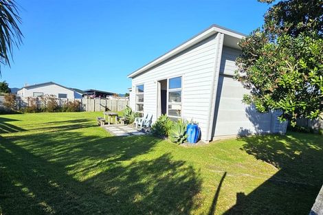 Photo of property in 108 Mahoe Place, Matarangi, Whitianga, 3592
