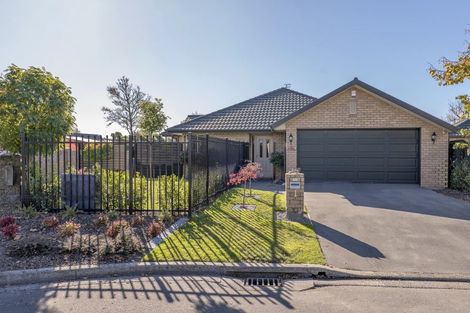 Photo of property in 1 Ballybrack Place, Casebrook, Christchurch, 8051