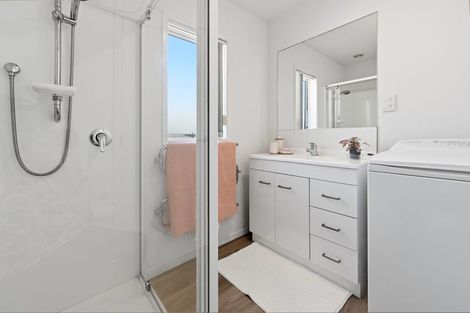 Photo of property in 11 Kamahi Crescent, Papamoa Beach, Papamoa, 3118