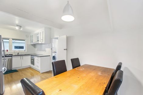 Photo of property in 44b Edgeworth Road, Glenfield, Auckland, 0629