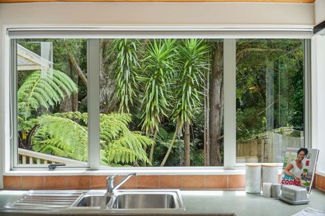 Photo of property in 90b Eskdale Road, Birkdale, Auckland, 0626