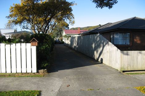 Photo of property in 27 Malone Road, Waterloo, Lower Hutt, 5011