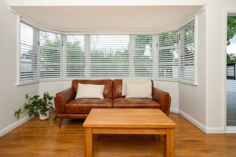 Photo of property in 97 Savage Crescent, West End, Palmerston North, 4412