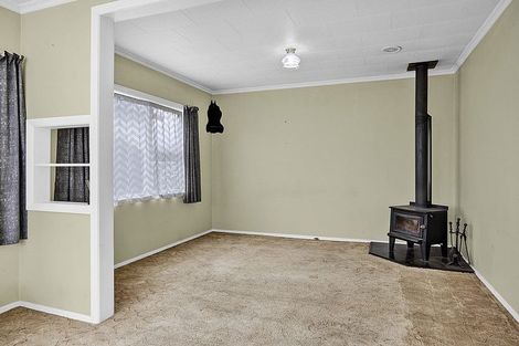 Photo of property in 77 Victoria Street, Hawera, 4610