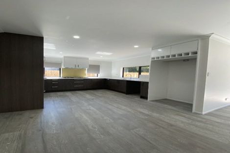 Photo of property in 14a Goldnib Place, Randwick Park, Auckland, 2105