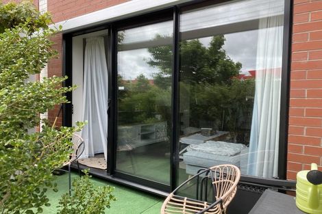 Photo of property in 1/89 Hobsonville Point Road, Hobsonville, Auckland, 0616