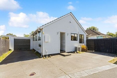 Photo of property in 2/7 Wilmot Street, Northcote, Christchurch, 8052