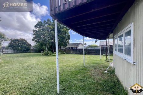 Photo of property in 84 Roberts Road, Te Atatu South, Auckland, 0610