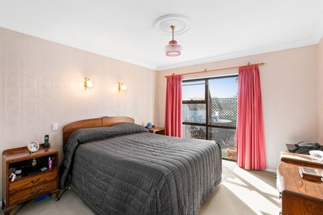 Photo of property in 15a Holyrood Terrace, Waipukurau, 4200