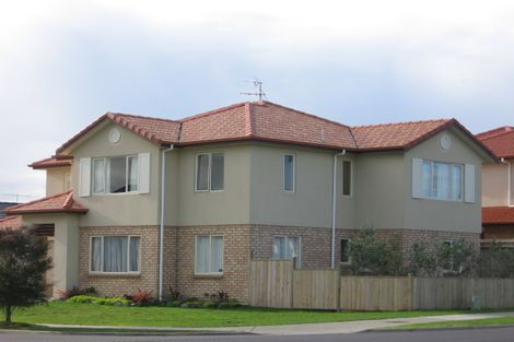 Photo of property in 40 Cyril French Drive, Flat Bush, Auckland, 2016